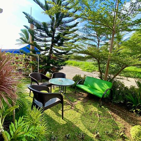 Relaxing Home At Camella Bacolod, Near Airport, Rockwell, Terminals, Famous Resto Exteriör bild